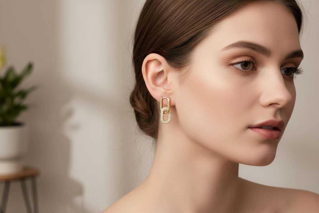 14K Hoop RQ-Paperclip Lifestyle Photo