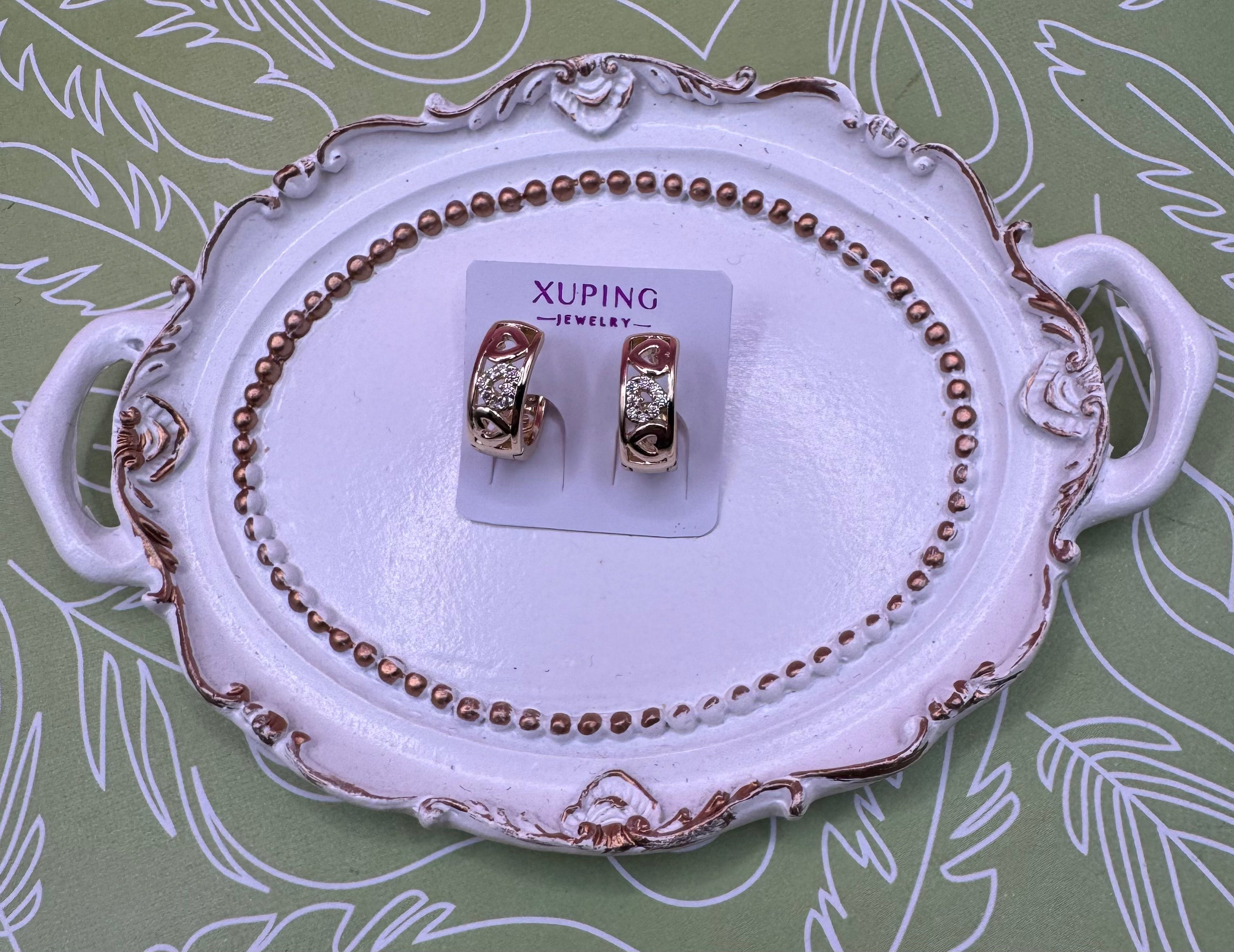 14K Huggie Hoop Hearts