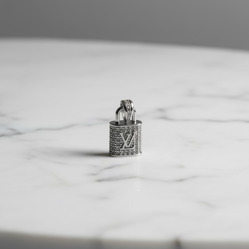 WGH INSP LV LOCK PENDANT