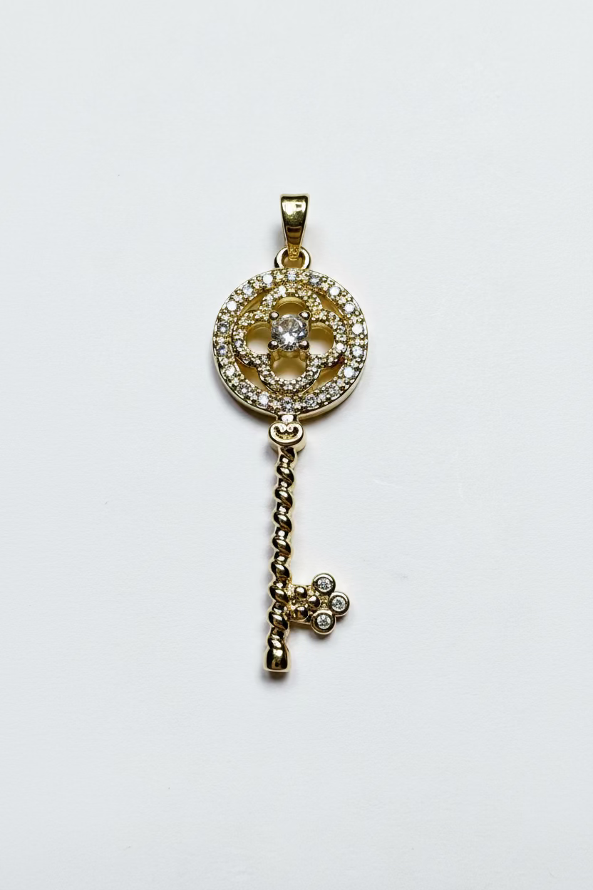 14K CLOVER KEY PENDANT