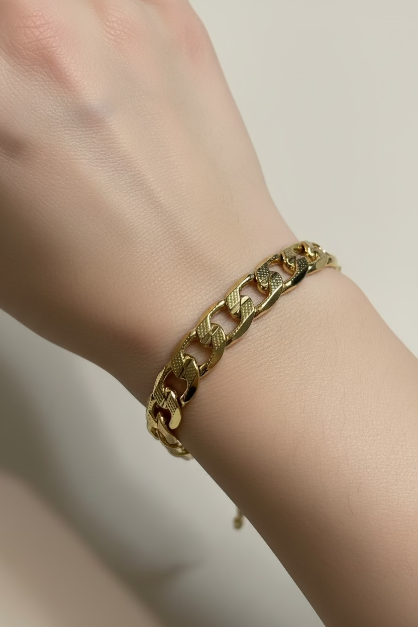 14K 8.25IN TEXTURED CUBAN 8N-21CM LCC-38630010