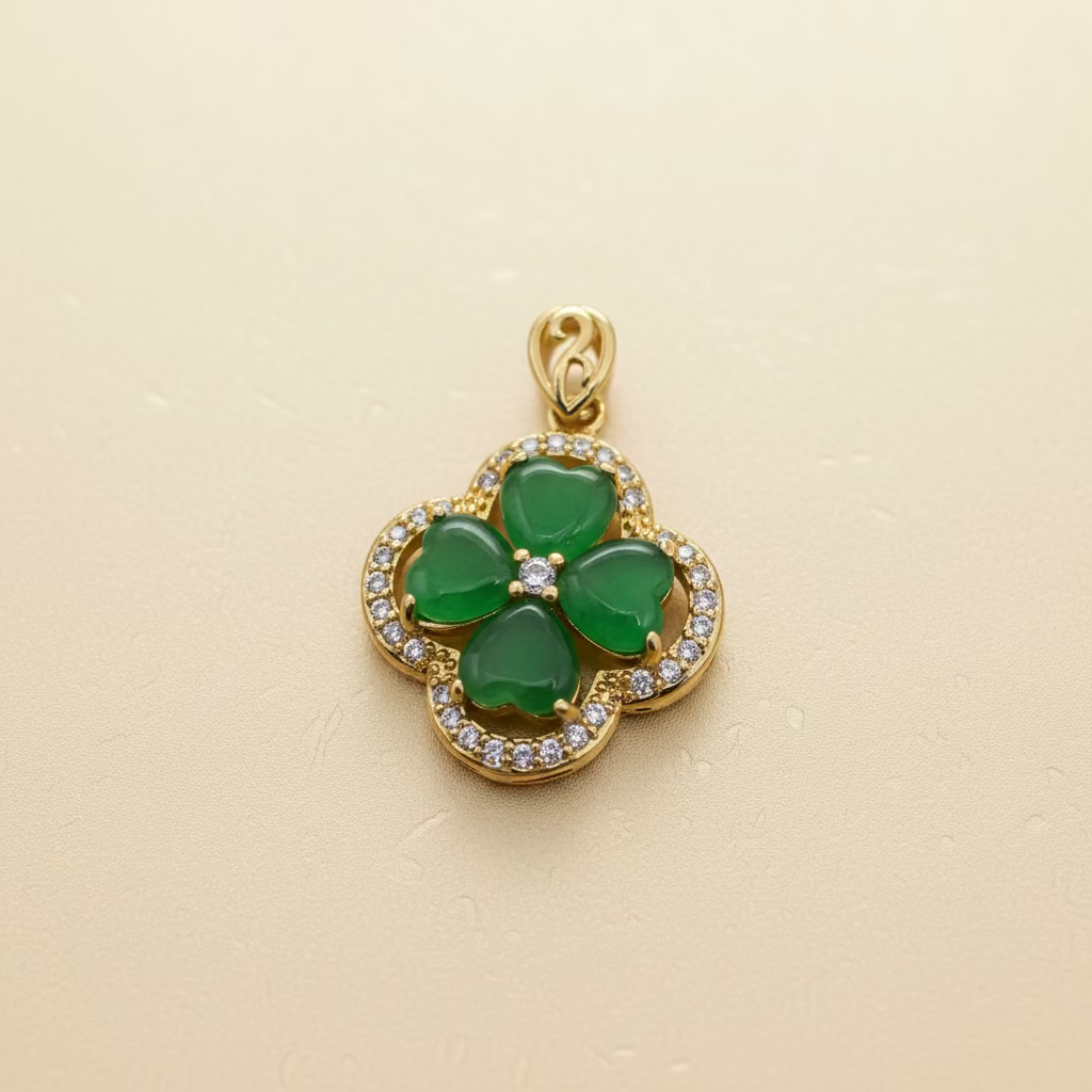 14K GREEN CLOVER PENDANT