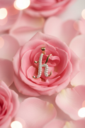 14K CURSIVE INITIAL LETTER "K" GS-09050009
