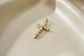 14K CLEAR CROSS PENDANT