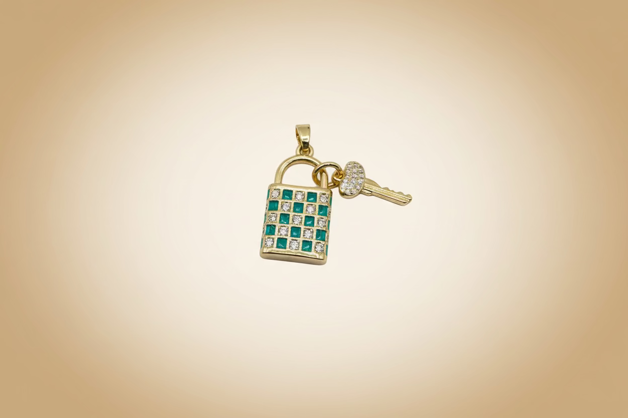 14K GREEN LOCK & KEY PENDANT