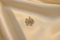 14K CLEAR BOW PENDANT