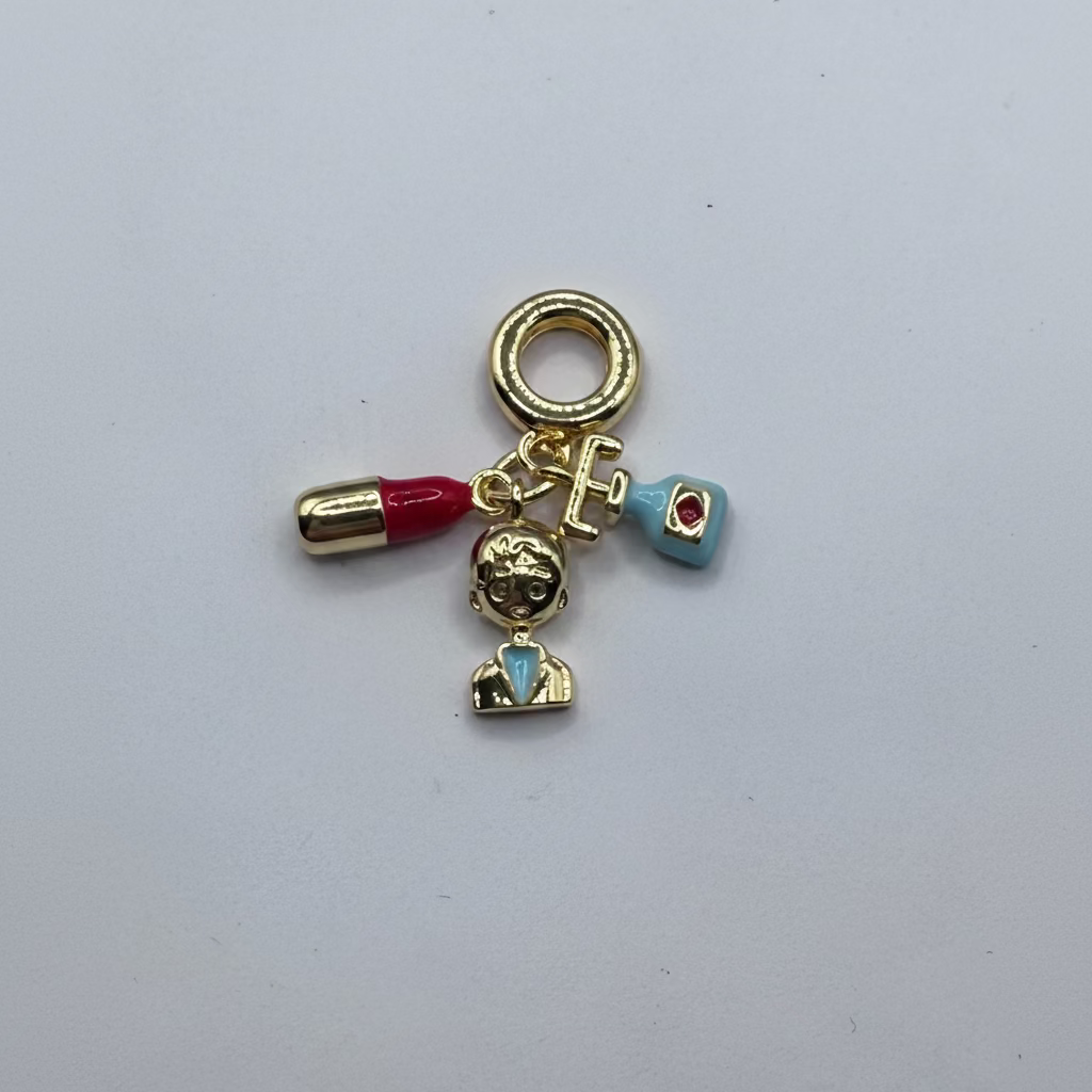 14K COSMETIC CHARM PENDANT