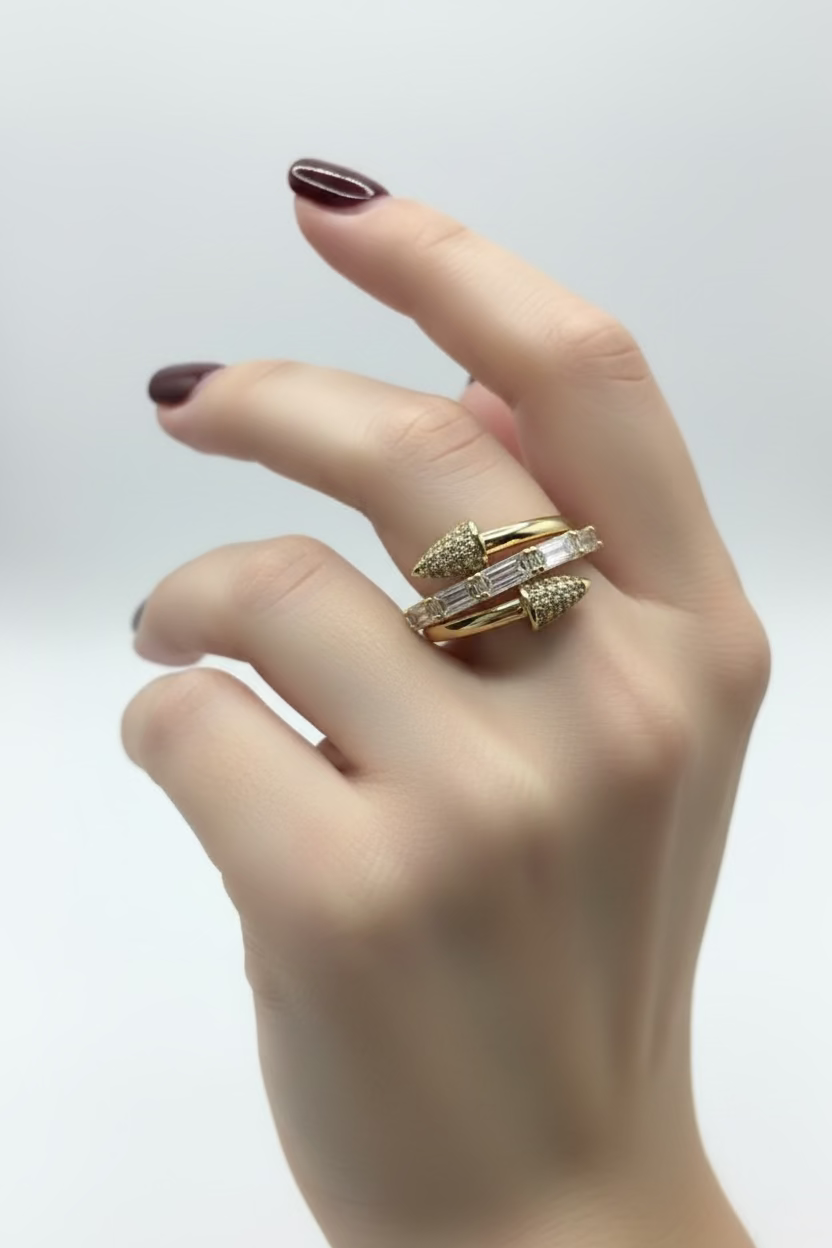 14K WRAP-AROUND NAIL RING INSO CARTIER RQ343