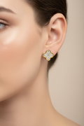 14K CLEAR CLOVER HUGGIE EARRING RQ360