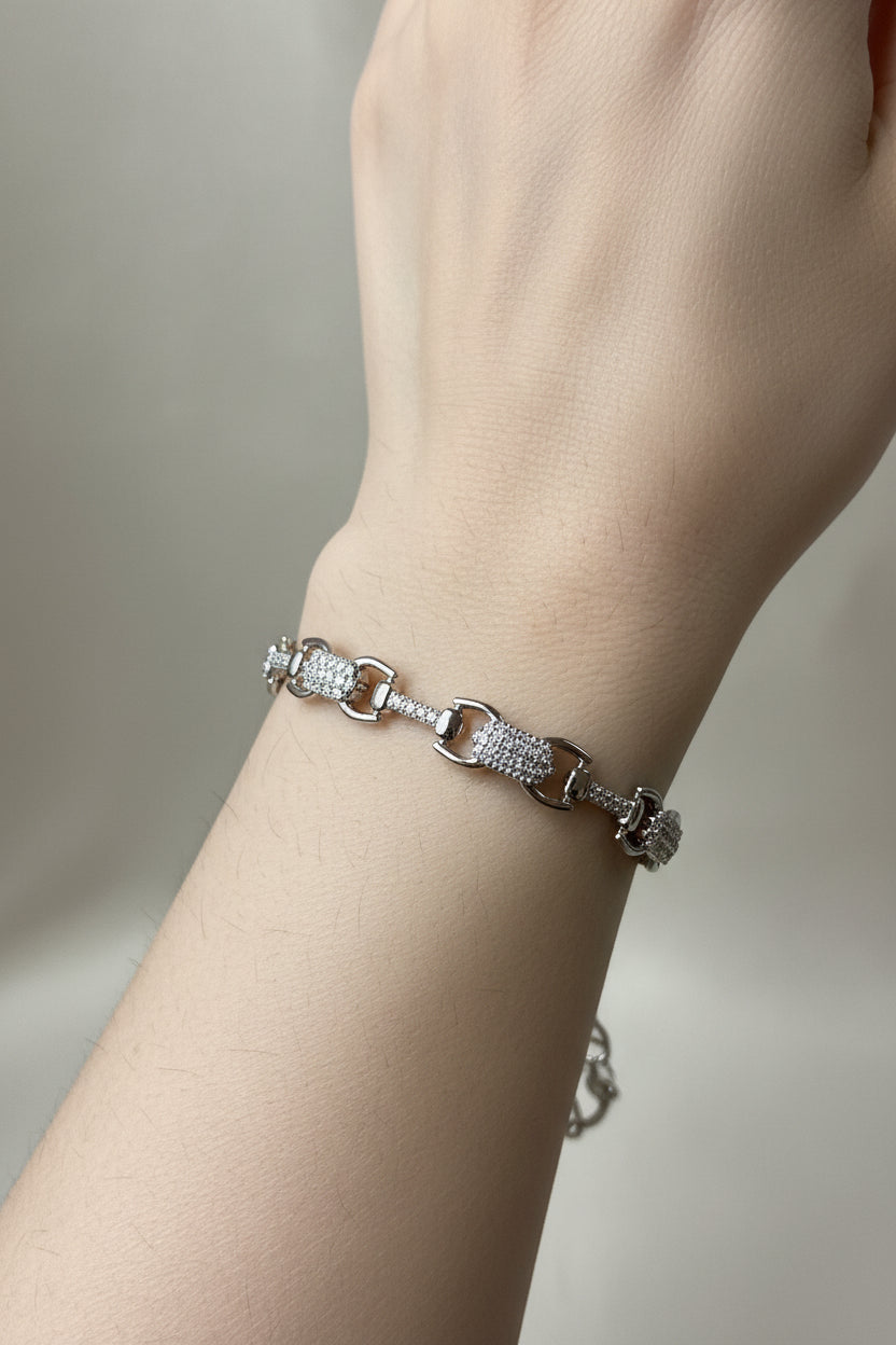 WHG CLEAR HORSEBIT ANCHOR CHAIN BRACELET