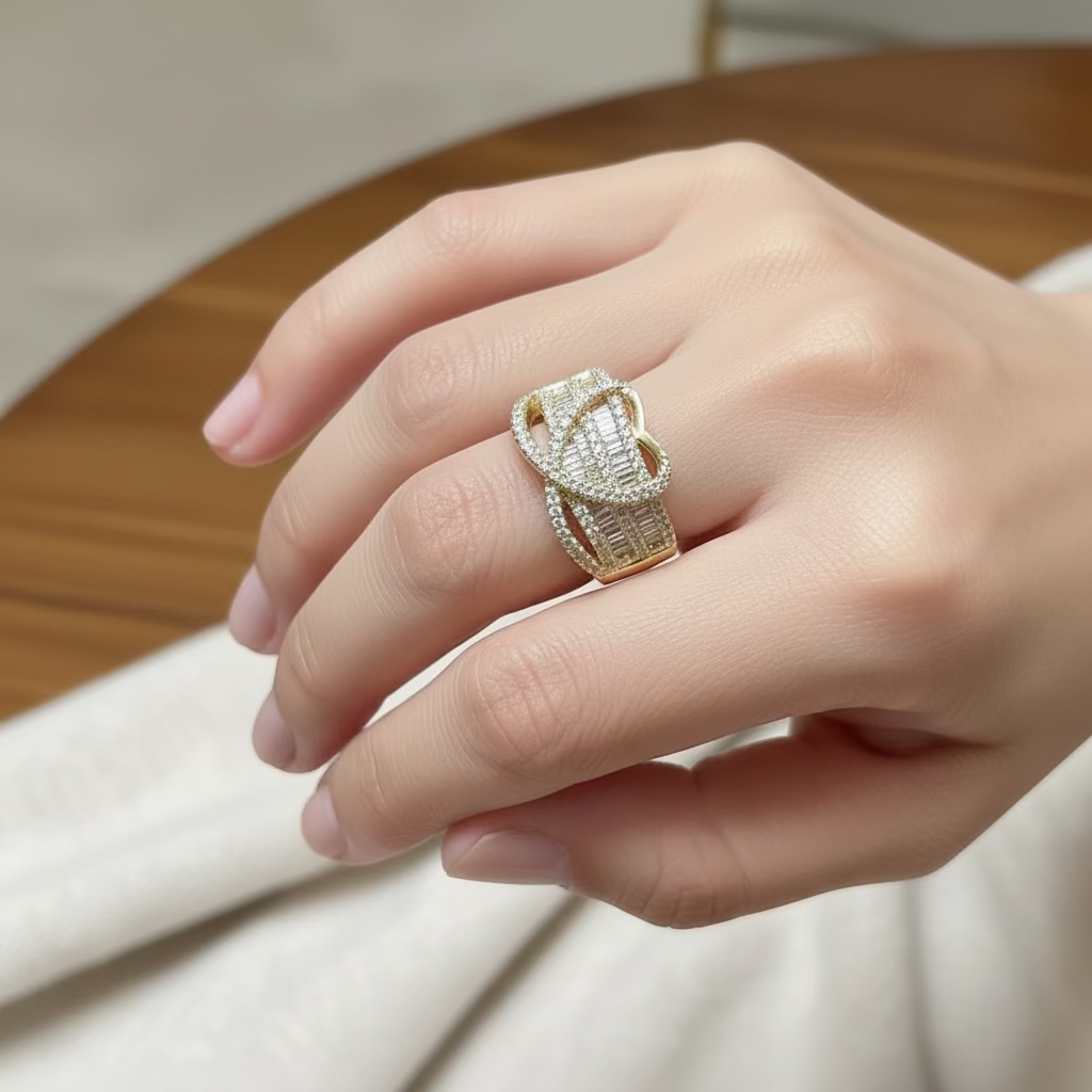 14K INTERLOCKING HEART/INFINITY STYLE DESIGN RING RQ418