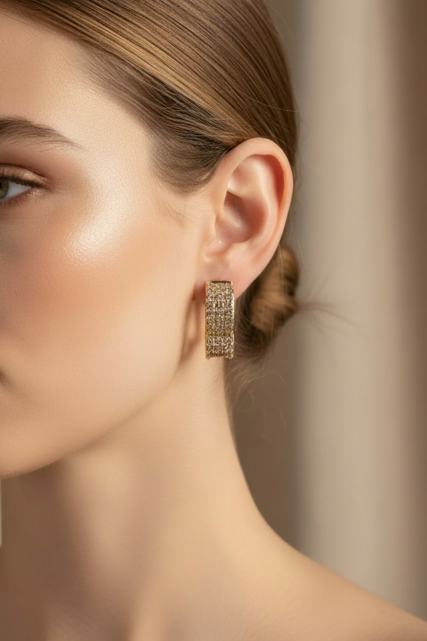 14K CLOVER-SHAPED "CZ" EARRING RQ419