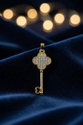 14K CLEAR CLOVER KEY PENDANT