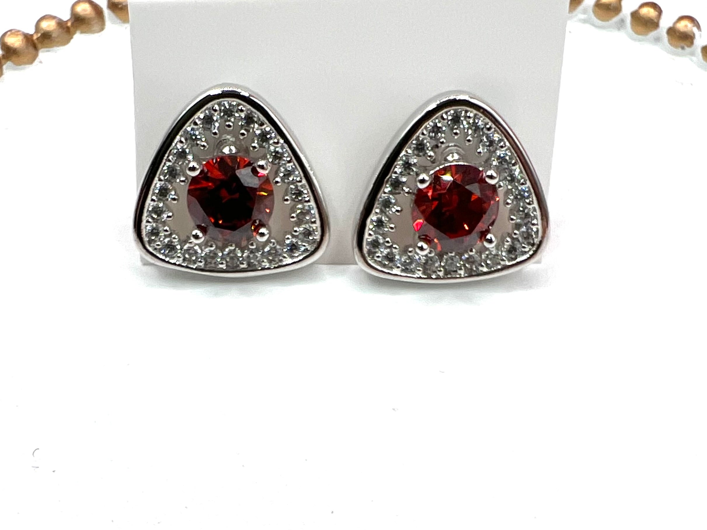 WHG Triangle Stud Earing TEYX-8420