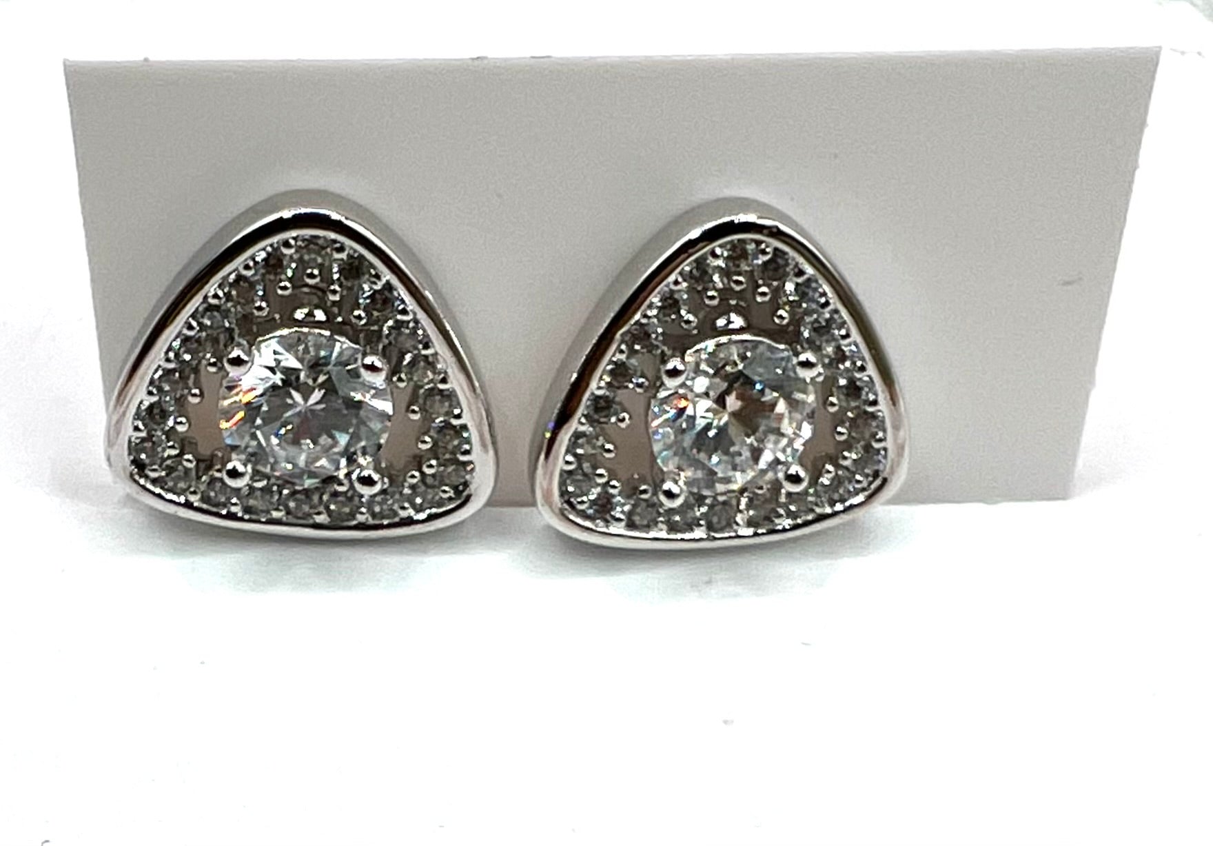 WHG Triangle Stud Earing TEYX-8420