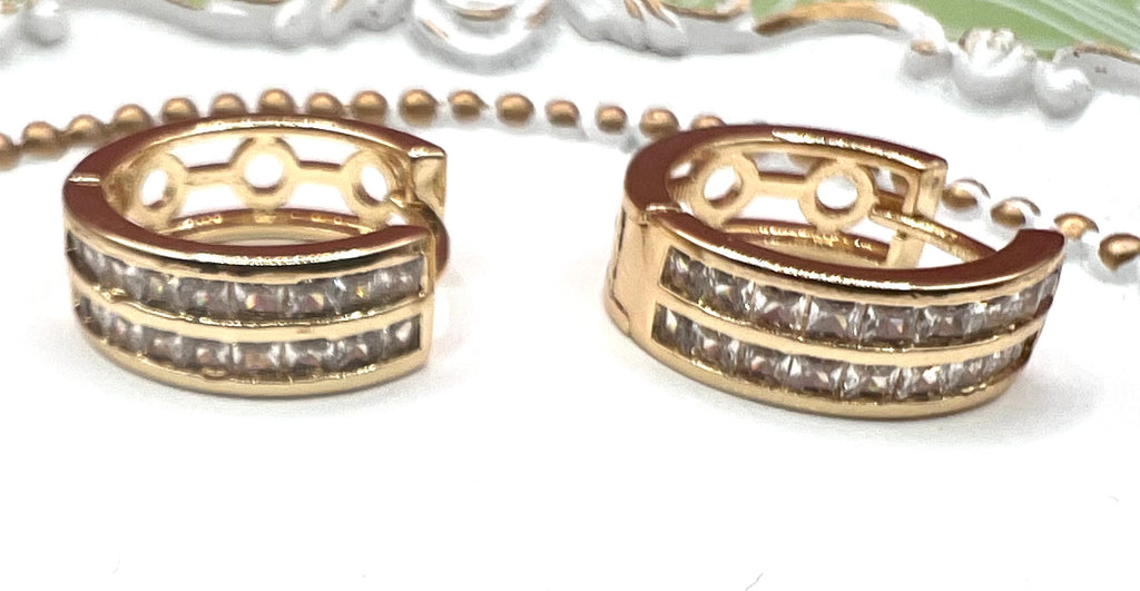 14K Huggie Hoop RQ-Bling