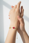 14K RED AND GUILLOCHE ALTERNATING 5-MOTIF CLOVER BRACELET CS-21330006