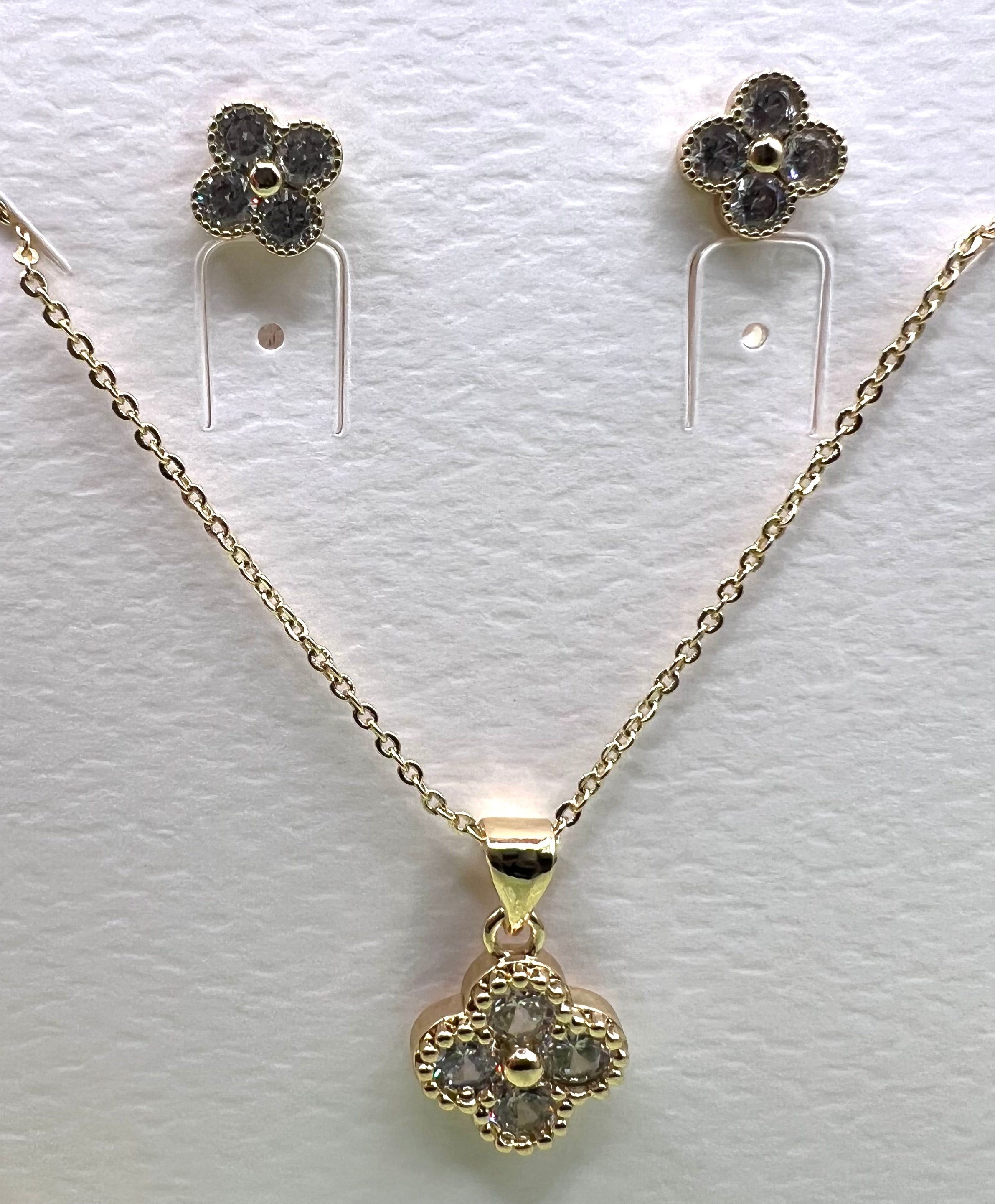 14K Clover Set CM GT-08860001