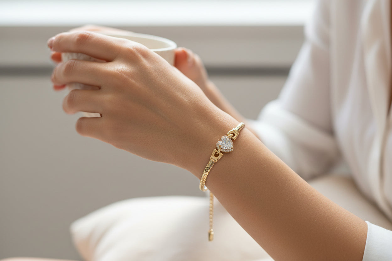 14K Heart Bracelet OS-08570001
