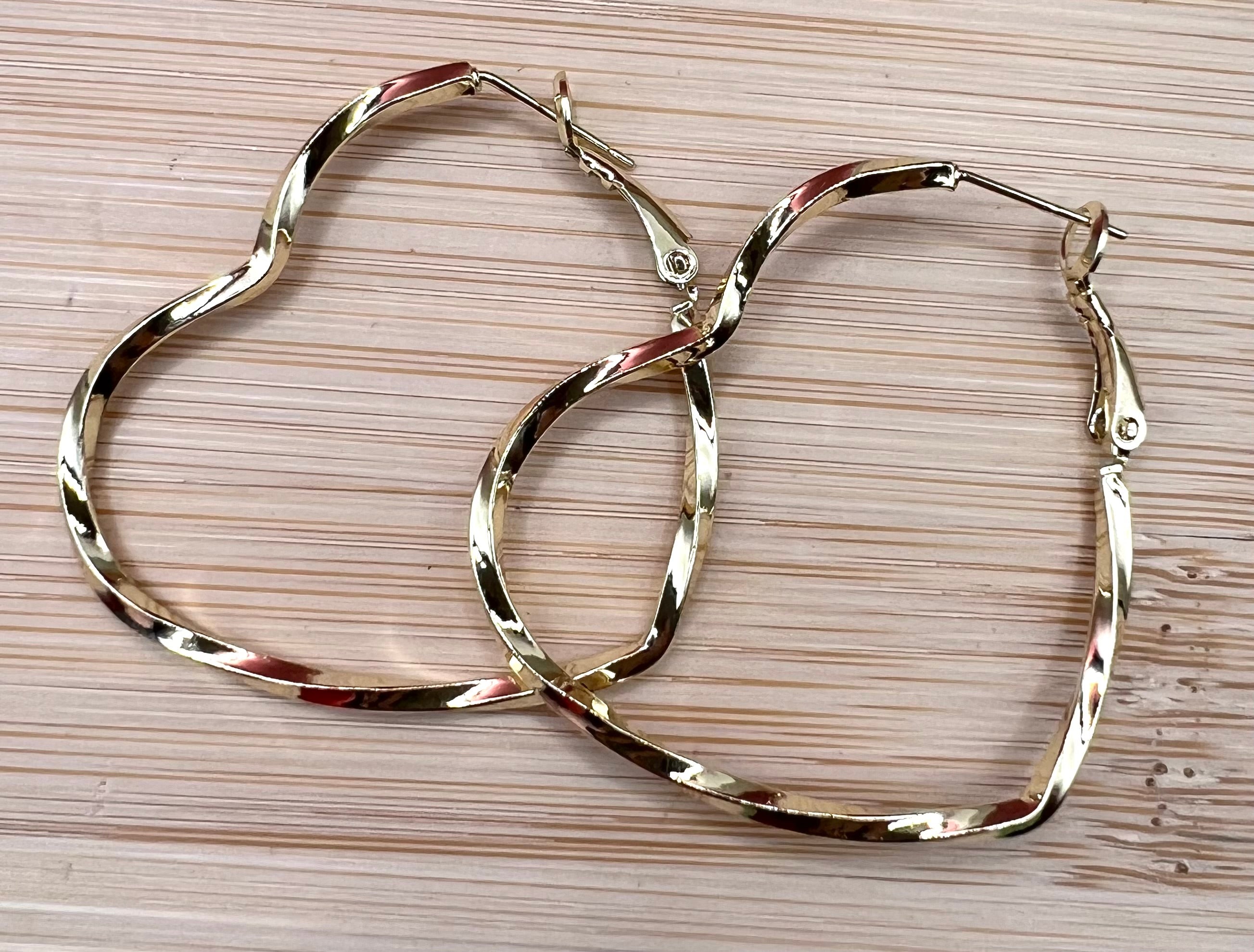 14K Heart Earings R-24970004