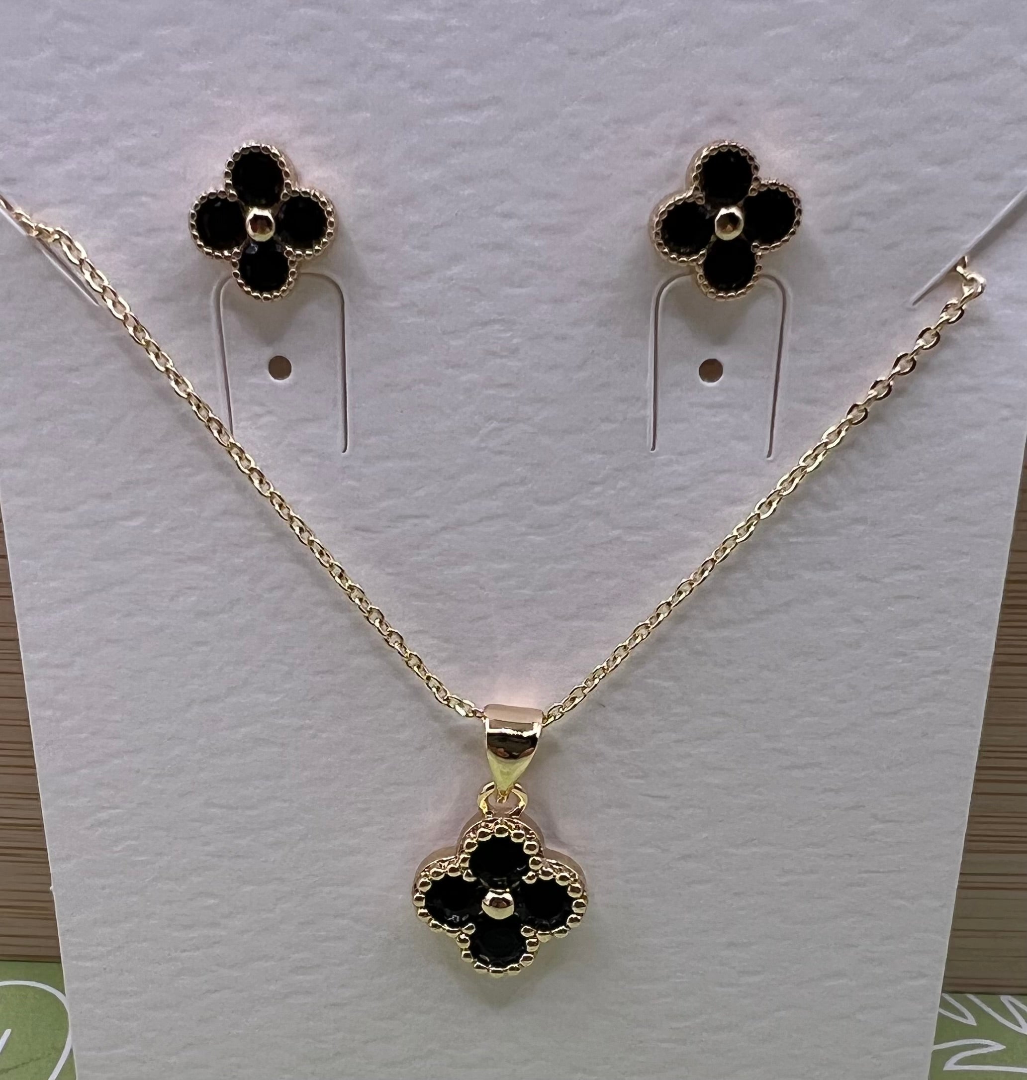 14K Black Clover Set GT-08860002