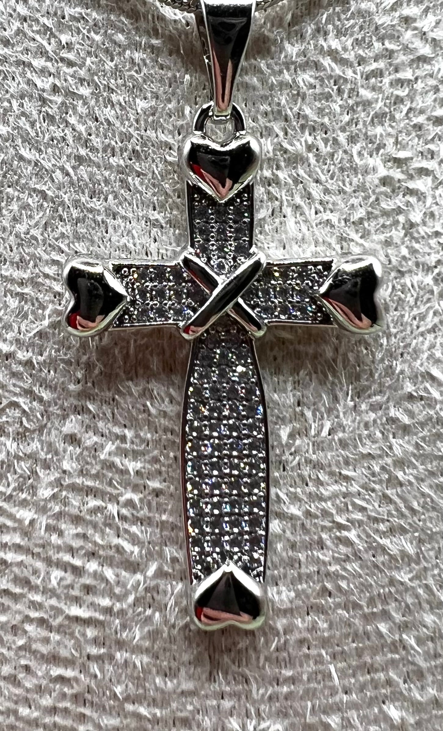 WHG Cross Pendant ZPYX-4436 X001216910