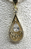 14K Drop Shape Cristal Pendant GS-22980001