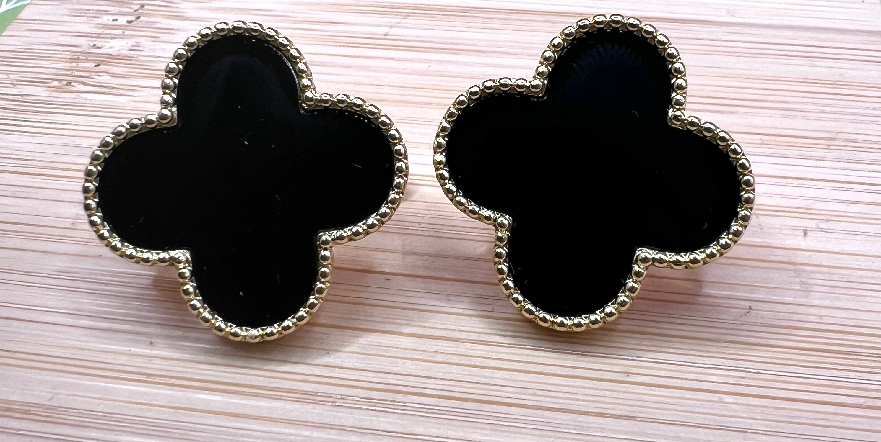 14K Black Clover Earrings RK-62720009