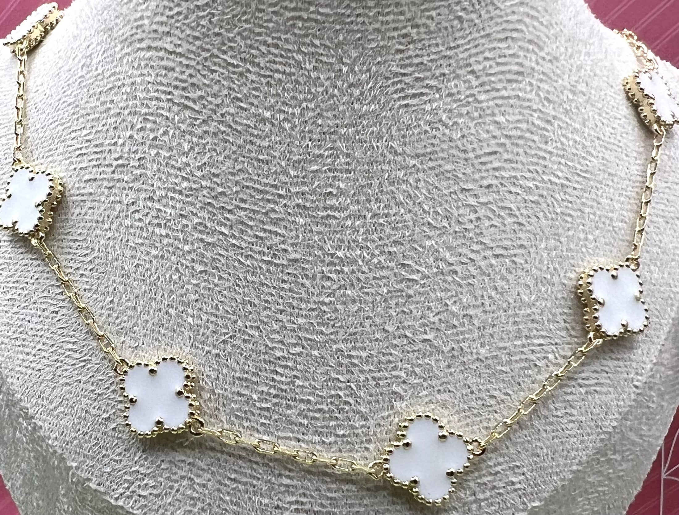 14K White Clover Necklace ST-08510003