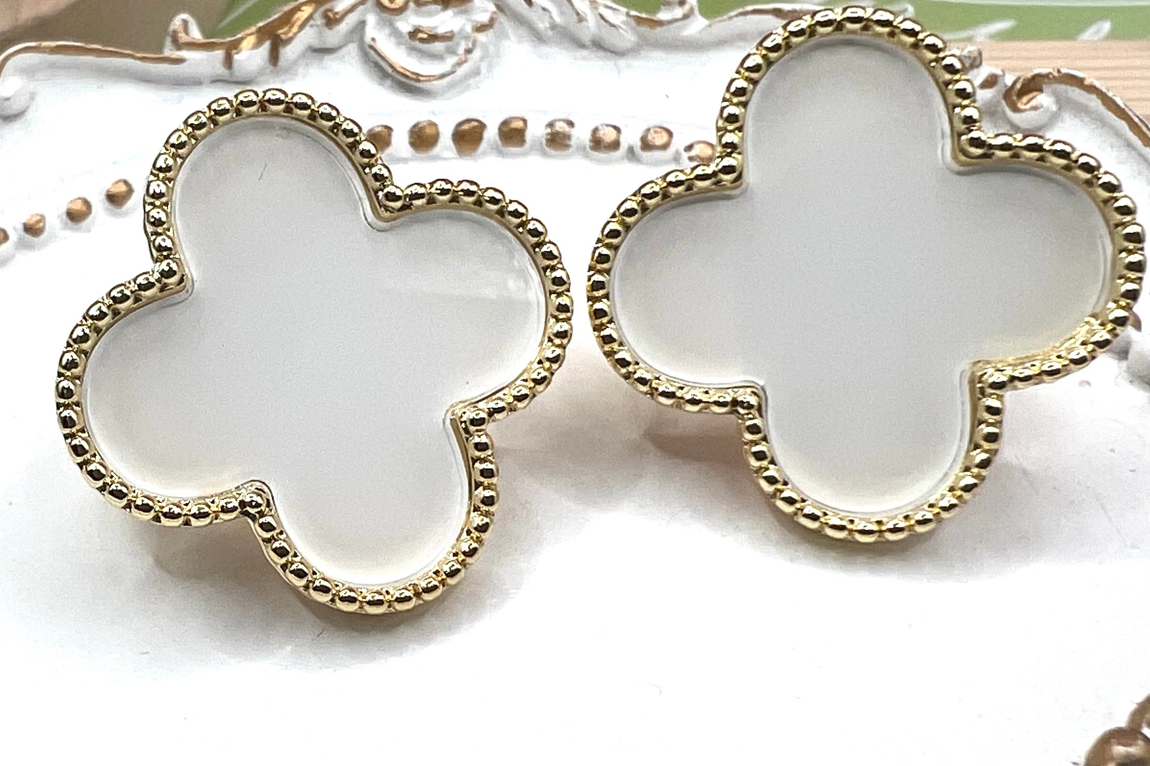 14K White Clover Earrings