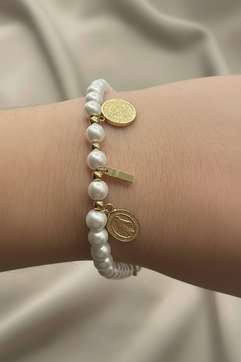 14K PEARL RELIGIOUS CHARM BRACELET T001242301