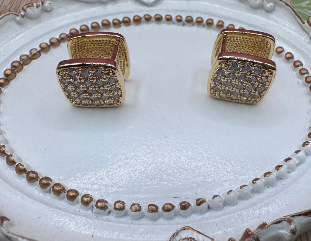 14K Huggie Earing RQ-Square Bling