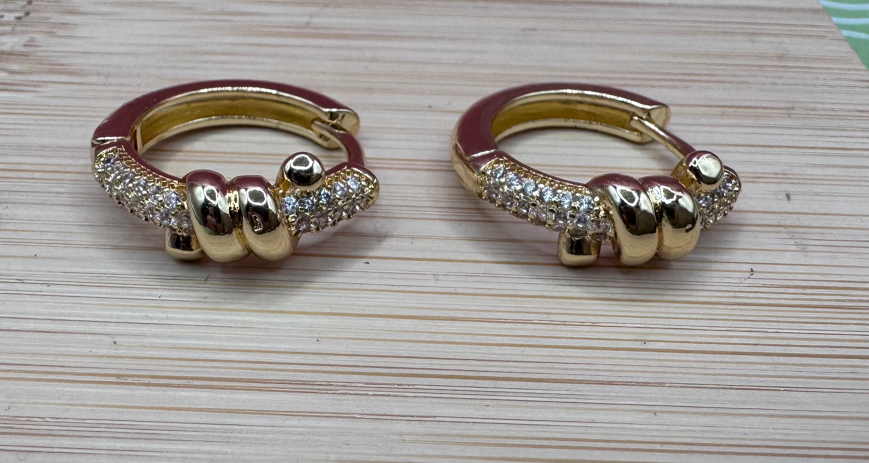 14K Hoop RQ-Bling Wrap