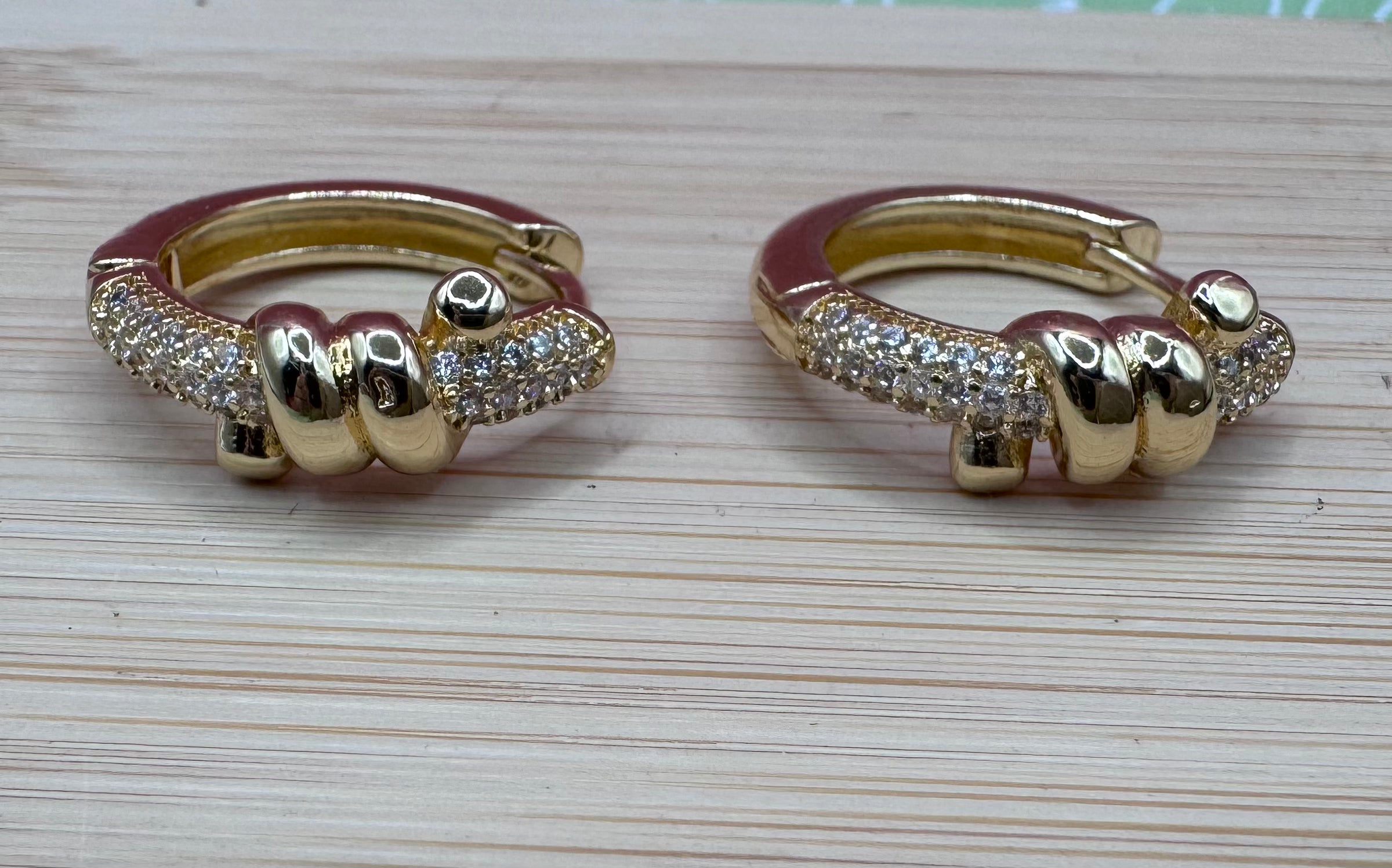 14K Hoop RQ-Bling Wrap