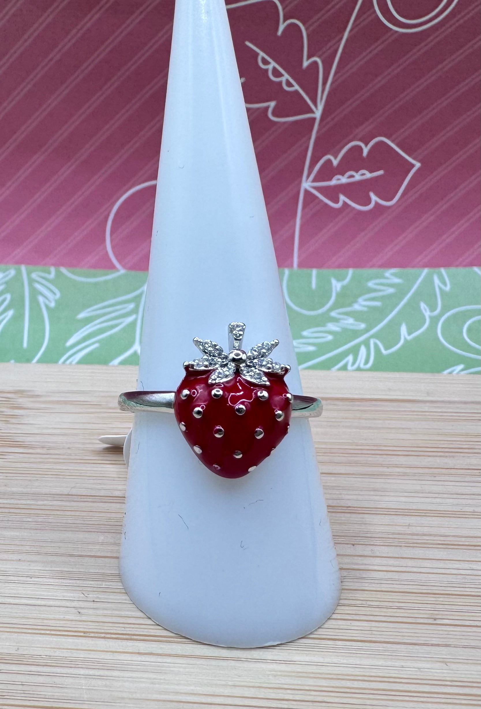 WHG Strawberry Ring