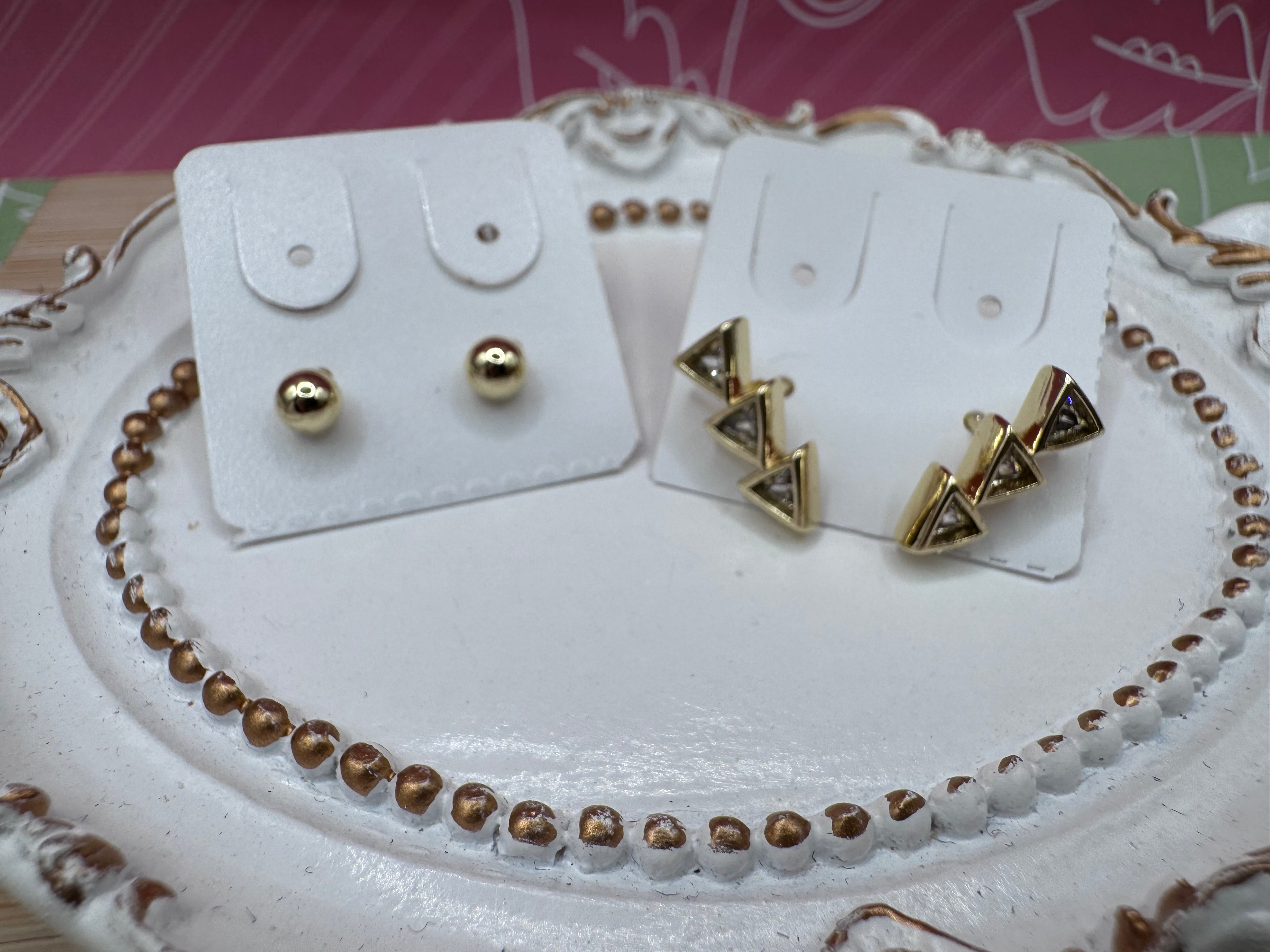 14K TRIANGLE STUDS SAFETY BACK EARRING YH-03840003