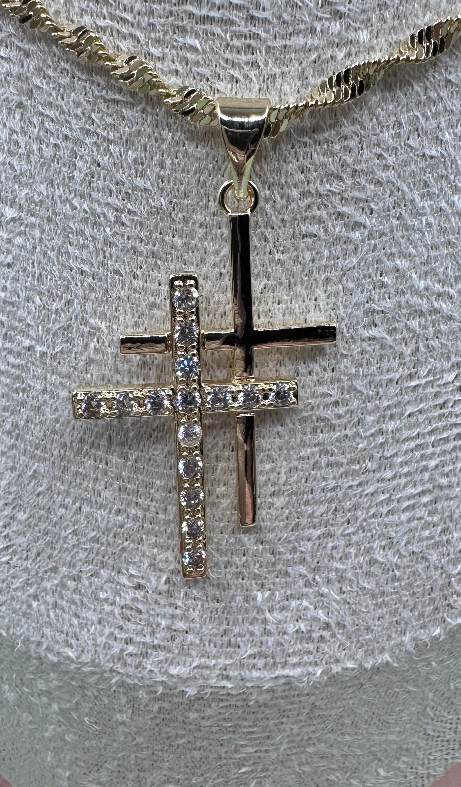 14K DOUBLE CROSS GS-17020002