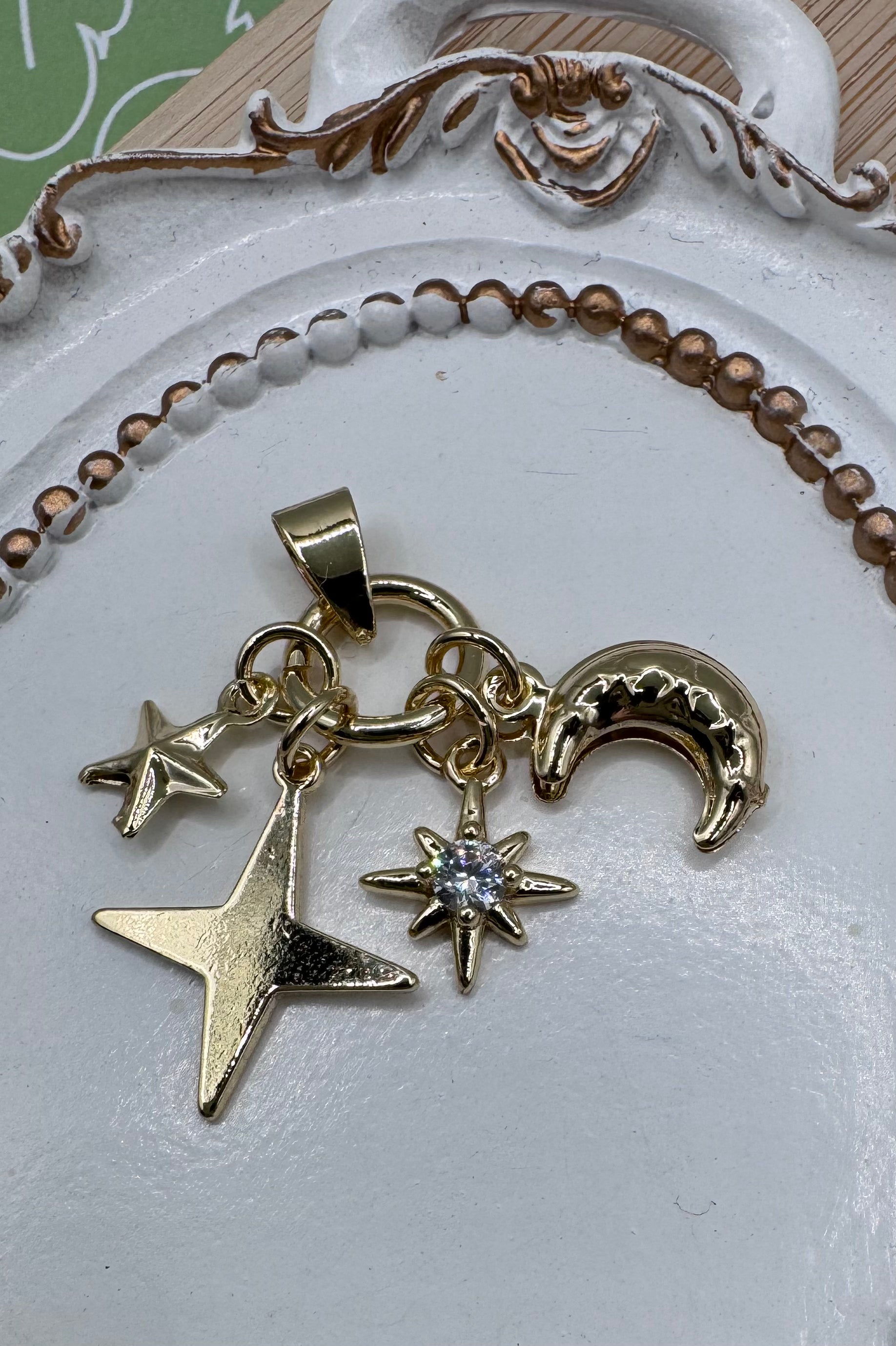 14K MOON AND STAR CHARM PENDANT GS-18670001