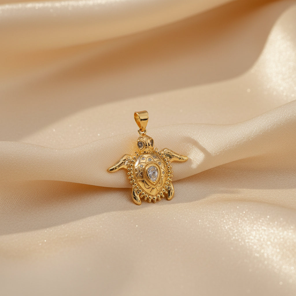 14K SEA TURTLE PENDANT CLEAR STONES CM