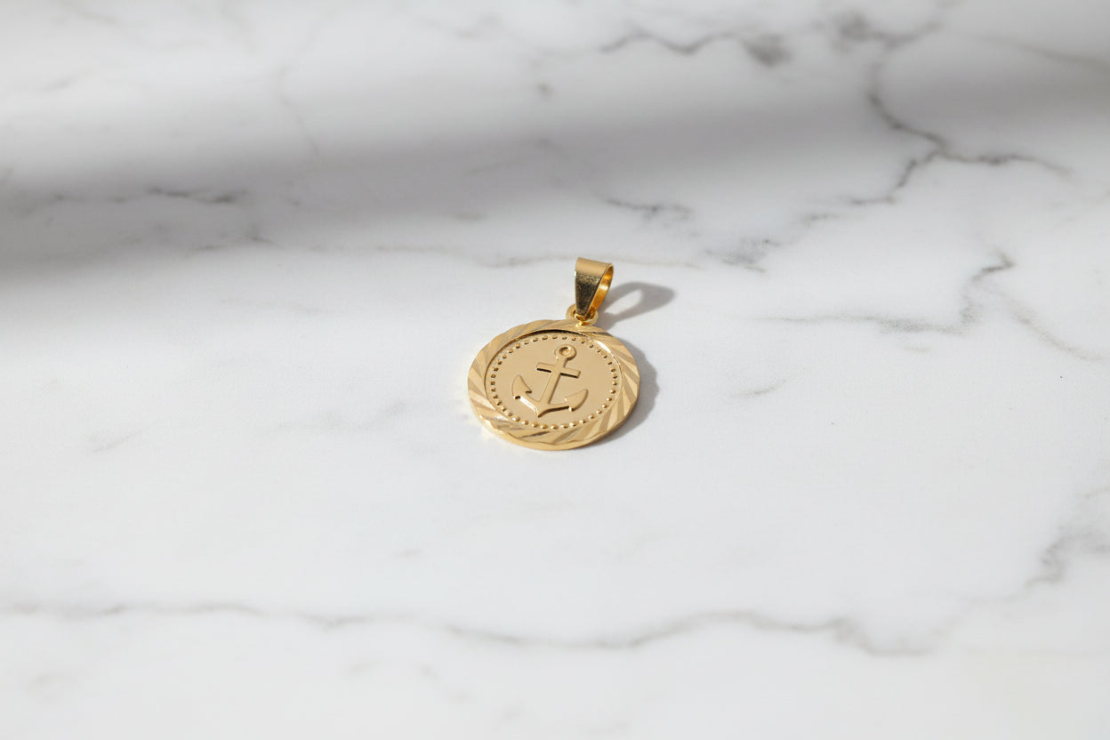 14K CIRCLE ANCHOR PENDANT CM