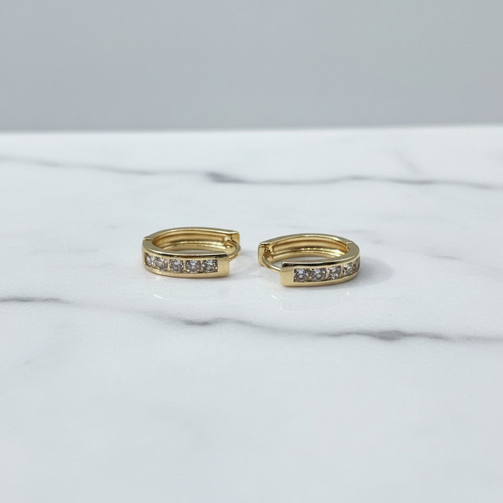14K CLEAR U-SHAPE HUGGIE EARRING RQ257