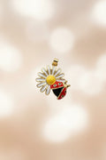 14K DAISY AND LADYBUG PENDANT