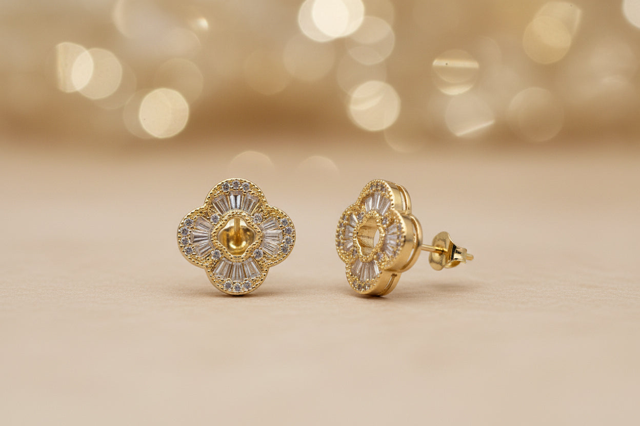 14K FLORAL CLOVER /CUBIC ZIRCONIA STONES EARRINGS RQ260