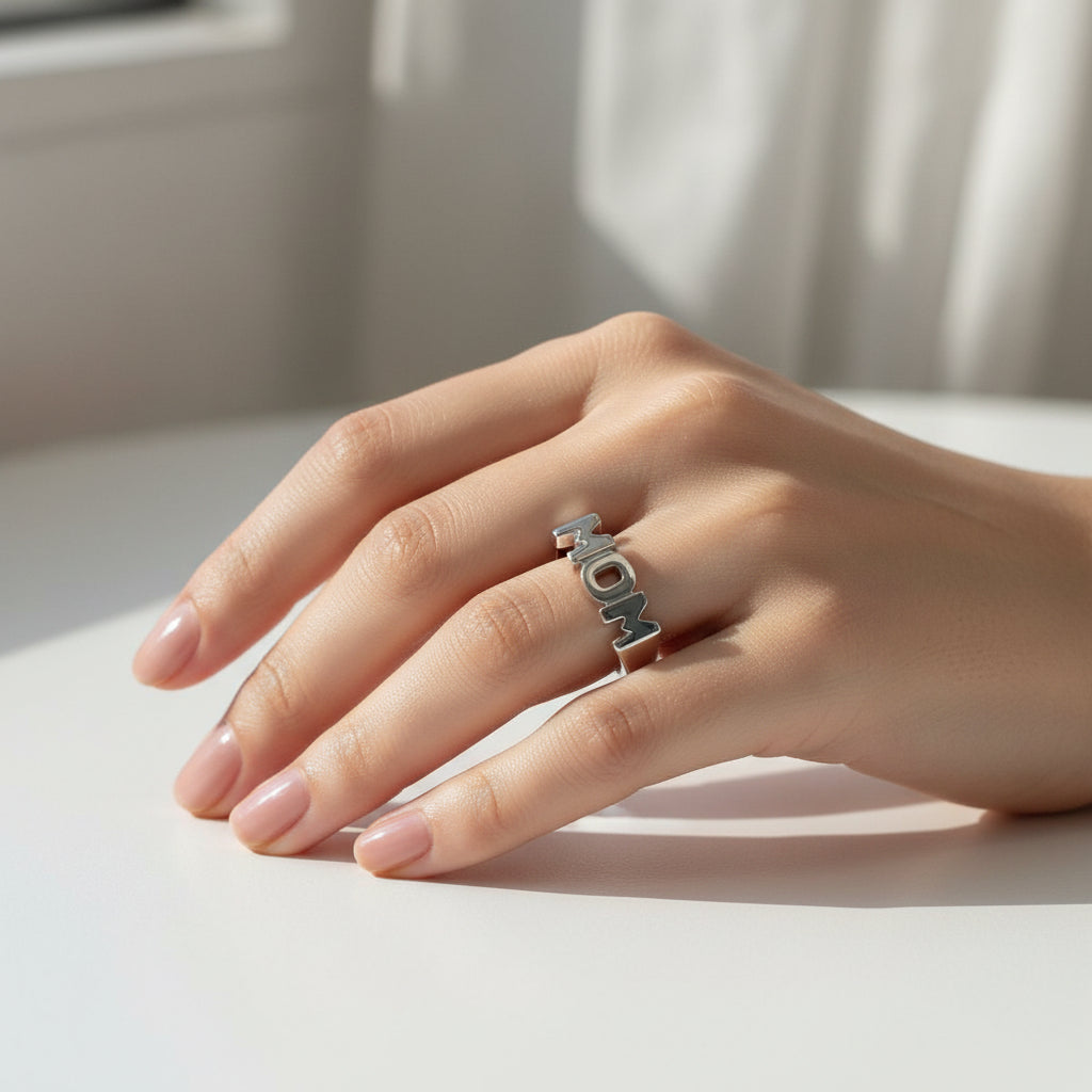 WHG MOM LOGO RING