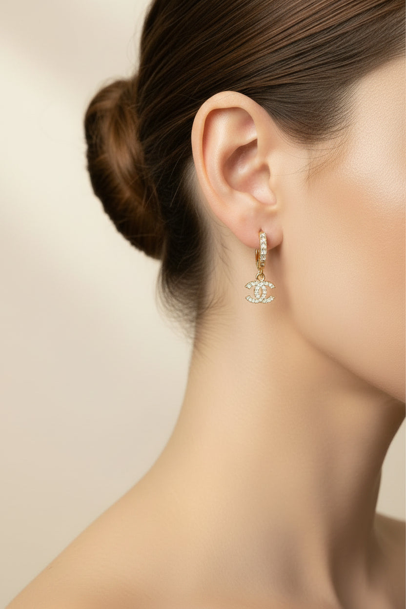 14K CC LOGO INSPI HOOP EARRING WD904C