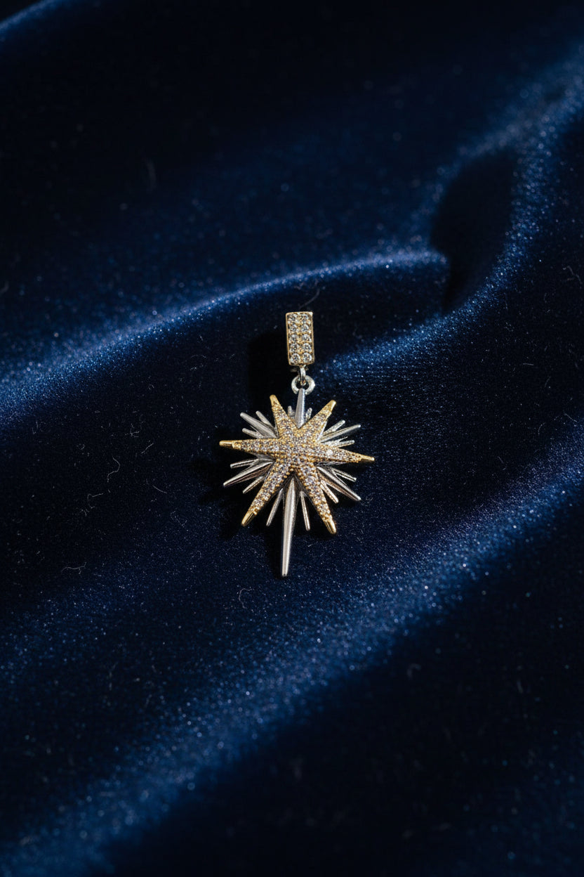 TWO TONE NORTH STAR PENDANT