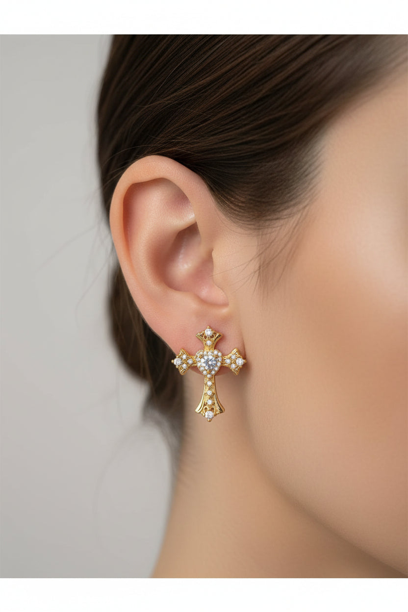 14K CROSS SHAPED WITH CENTRAL HEART CZ YAH281A