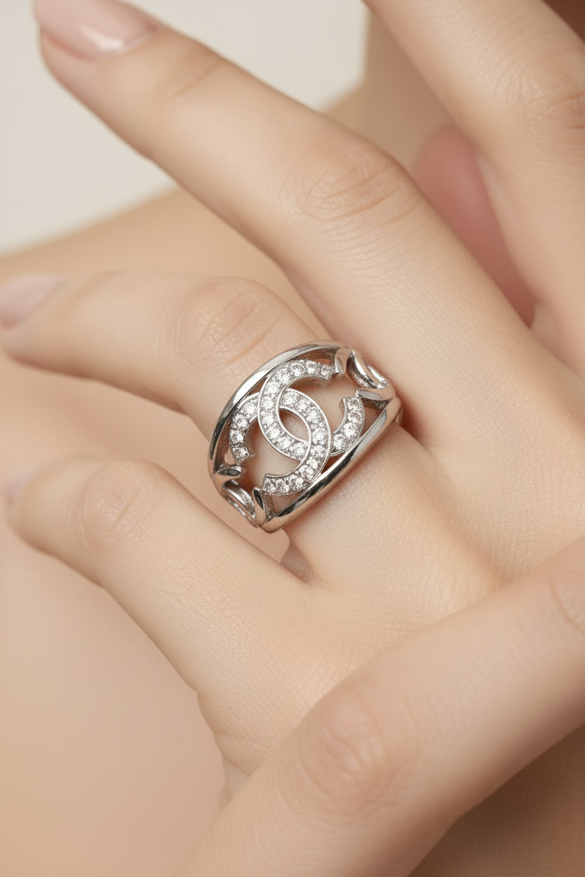 WHG "CC" LOGO INSPI DESIGN RING SH3798A