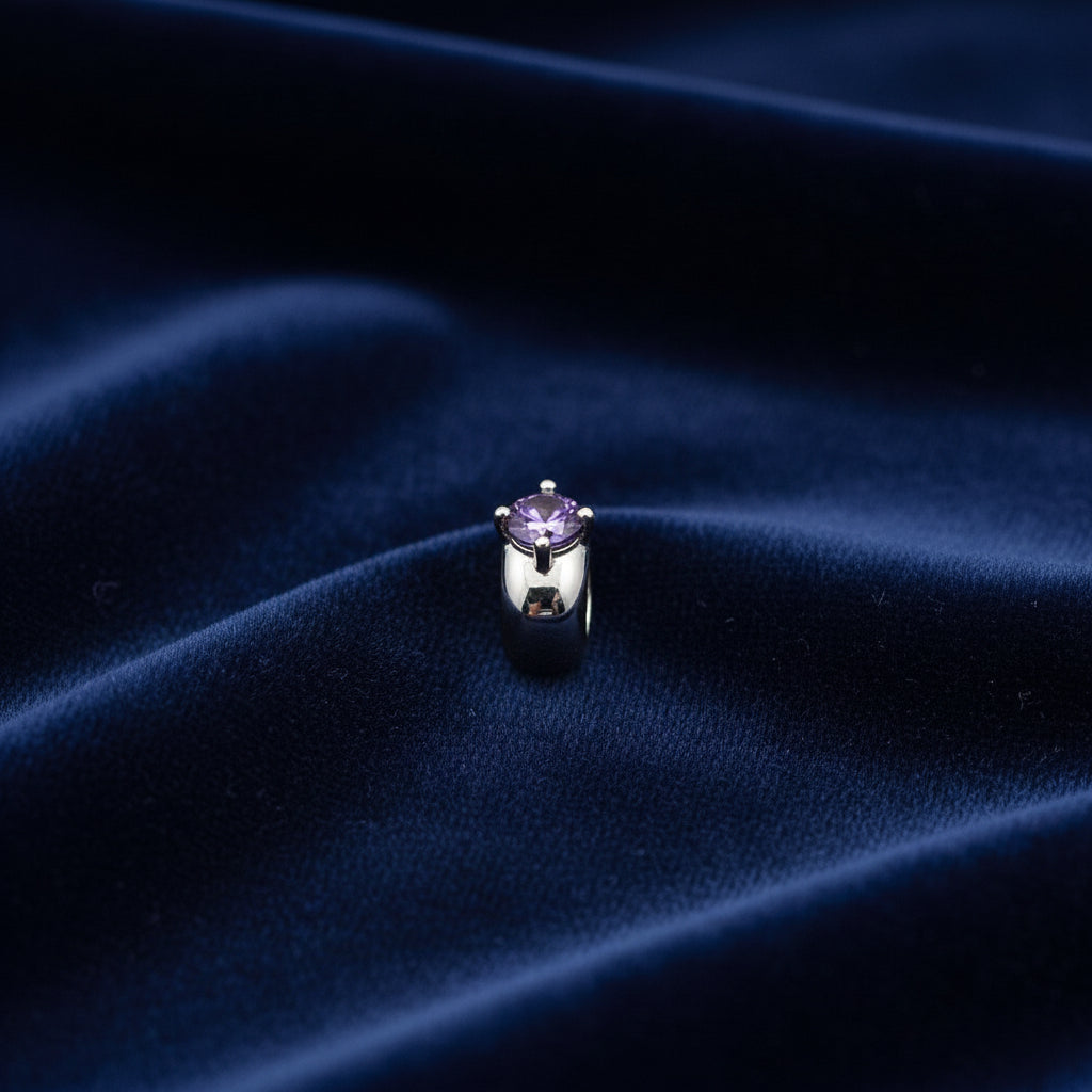 WHG PURPLE ROUND SOLITAIRE CLIP PENDANT