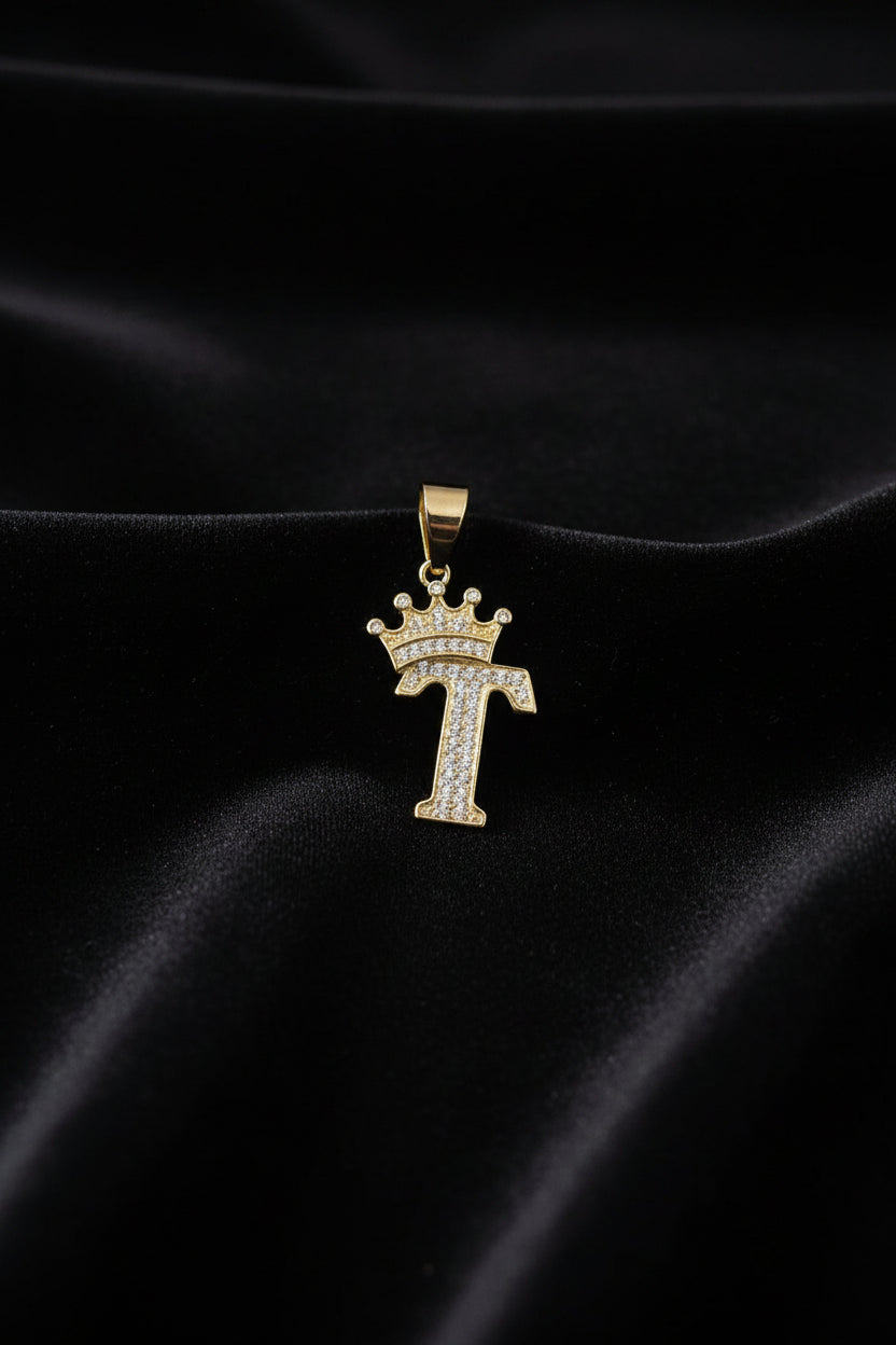 14K INITIAL "T" CROWN ON TOP PENDANT